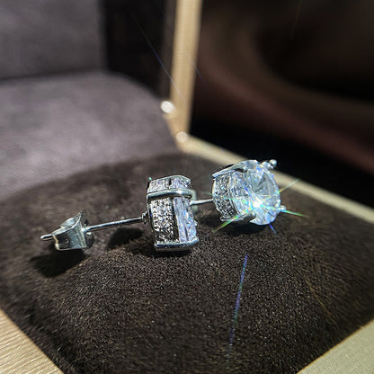 Classic Earring with Timeless Appeal