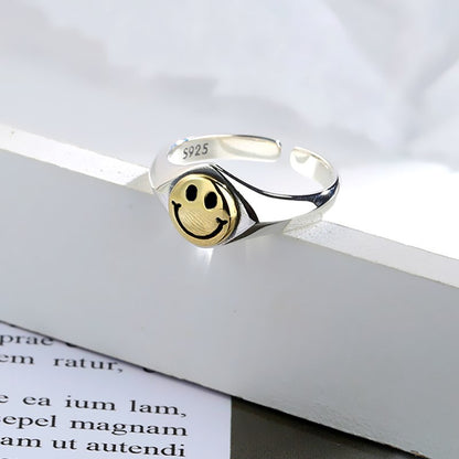 Stunning Silver Ring for Daily Wear