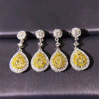 Charming Silver Earring for Any Occasion