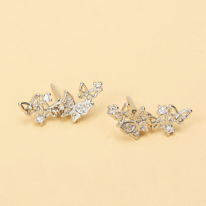 Classic Gold Earring with Timeless Appeal