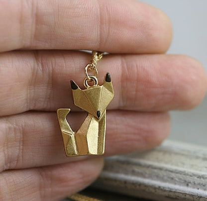 Elegant Gold Necklace for Every Occasion