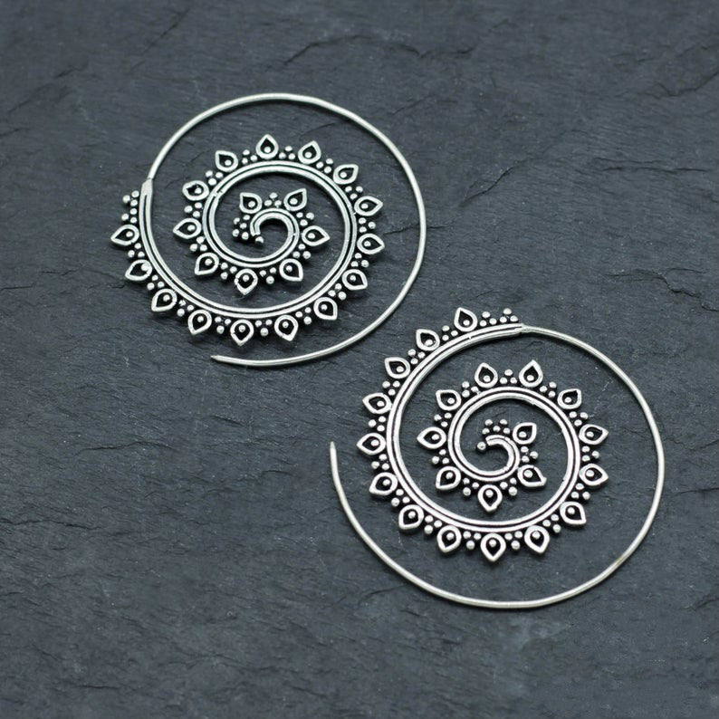 Vintage Handmade Earring