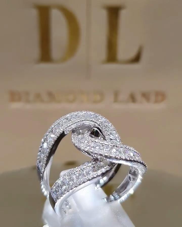 Stunning Ring for Daily Wear