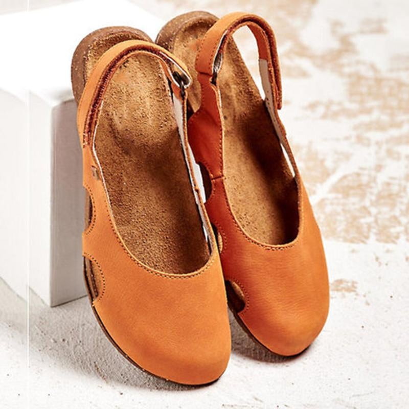 KS | Sandals with sling-back straps