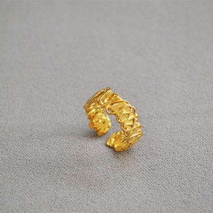 Stunning Gold Ring for Daily Wear