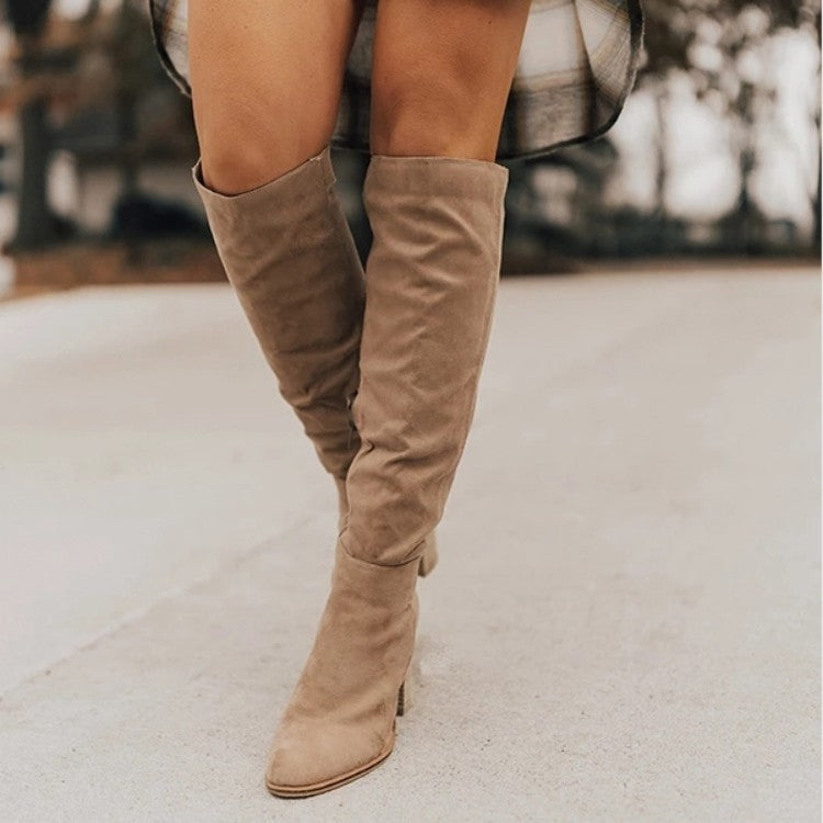 Graceful Orthopedic Boots for Modern Look