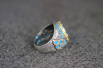 Classic Ring with Timeless Appeal