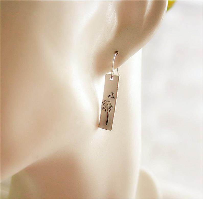 Stunning Earring for Daily Wear
