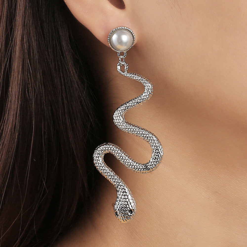 Vintage Handmade Earring