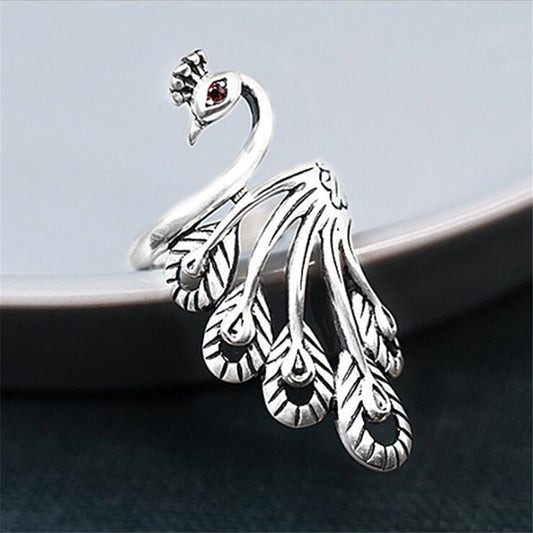 Elegant Silver Ring for Every Occasion