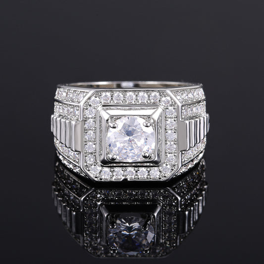 Classic Silver Ring with Timeless Appeal