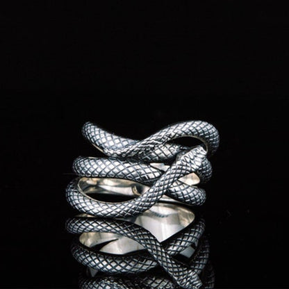 Elegant Silver Ring for Every Occasion