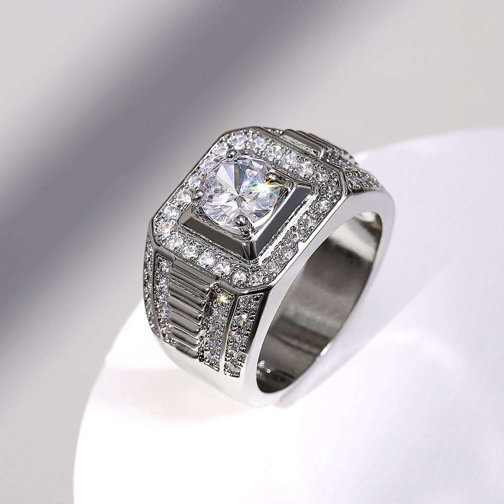Classic Silver Ring with Timeless Appeal