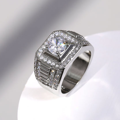 Classic Silver Ring with Timeless Appeal