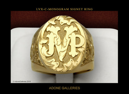 Classic Gold Ring with Timeless Appeal
