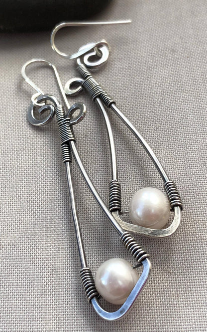 Stunning Silver Earring for Daily Wear