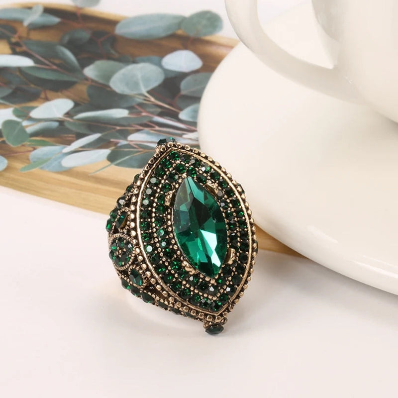 Classic Ring with Timeless Appeal