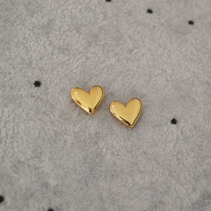 Stunning Gold Earring for Daily Wear