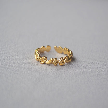 Romantic Gold Ring for Special Moments