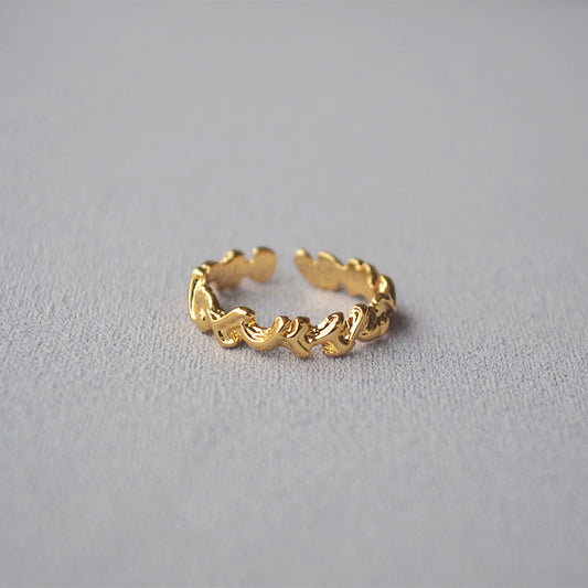 Romantic Gold Ring for Special Moments