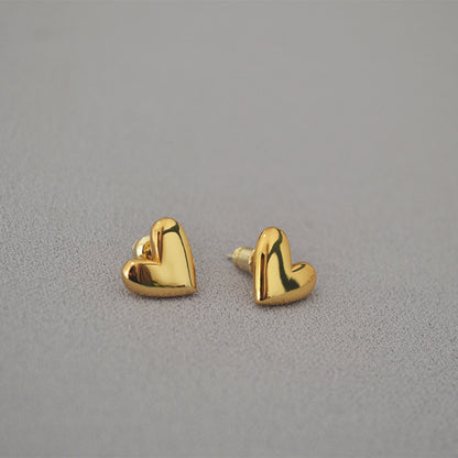 Stunning Gold Earring for Daily Wear