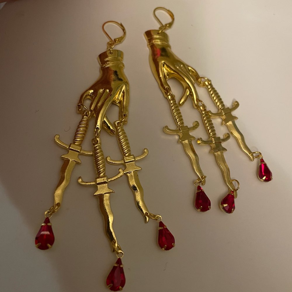 Classic Earring with Timeless Appeal