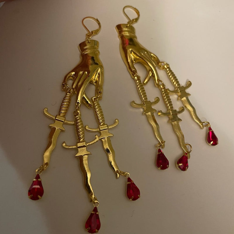 Charming Earring for Any Occasion