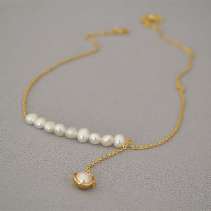 Romantic Pearl Necklace for Special Moments
