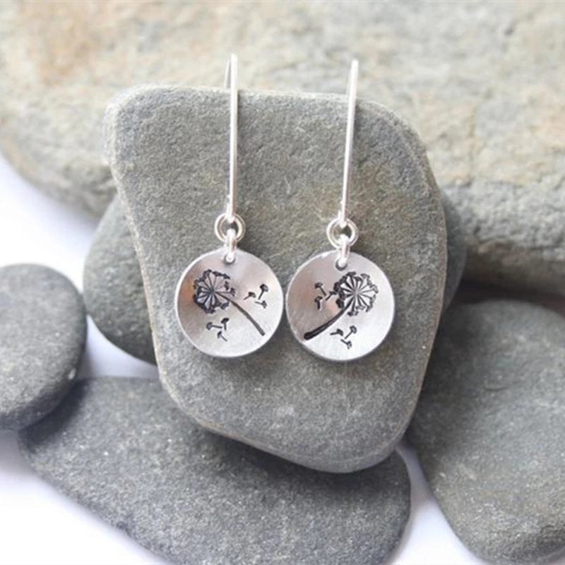 Charming Earring for Any Occasion