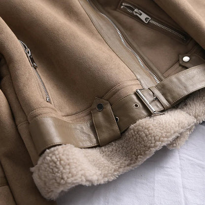 JO | Modern and versatile winter coat