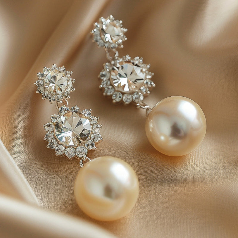 Classic Gold Earring with Timeless Appeal