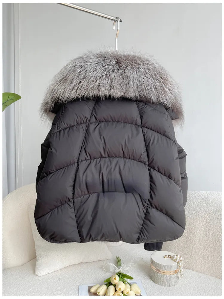 JO | Casual and effortless winter coat