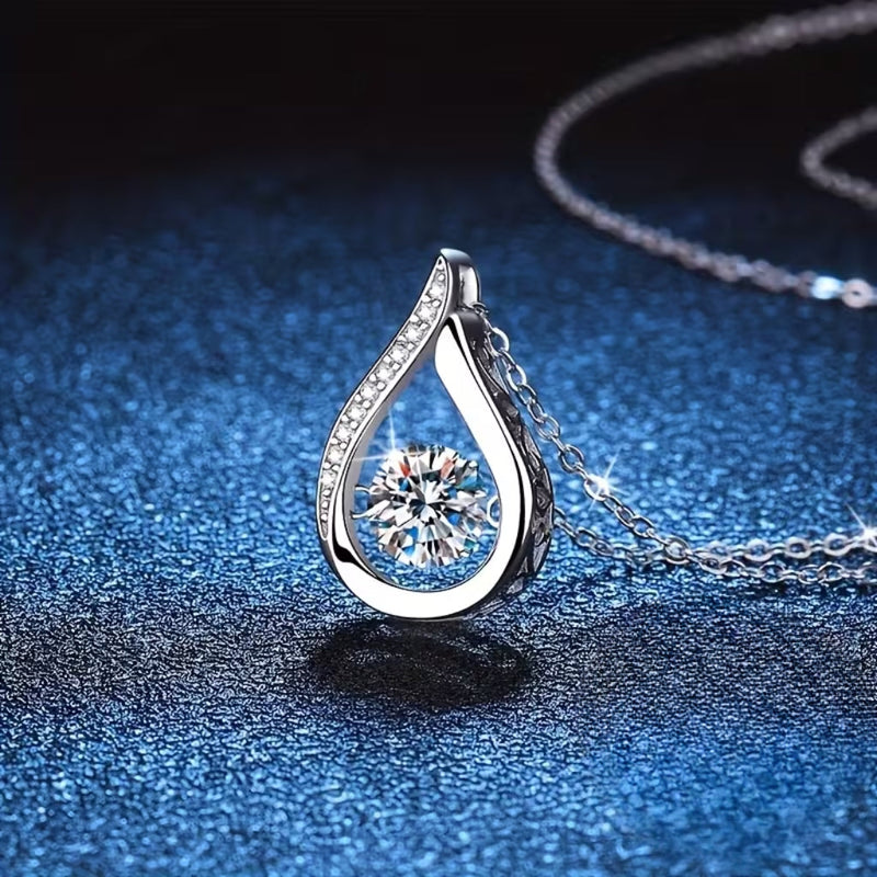Classic Silver Necklace with Timeless Appeal