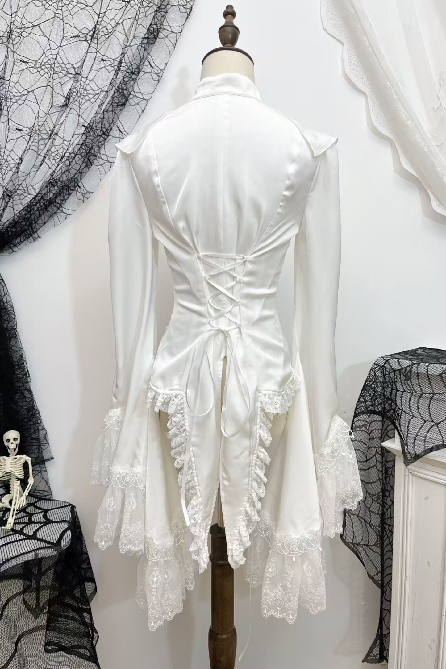 Effortlessly Elegant Garment with a Timeless Design