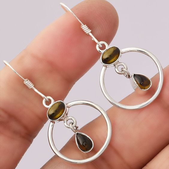 Stunning Silver Earring for Daily Wear