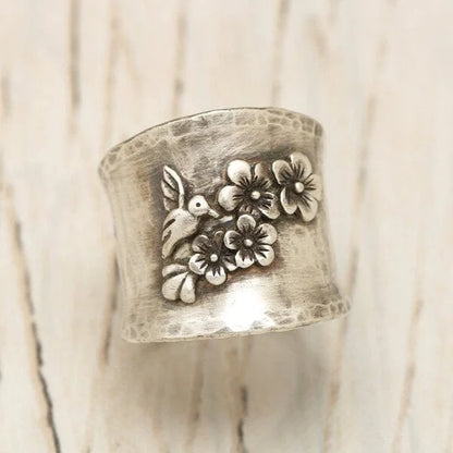 Charming Ring for Any Occasion