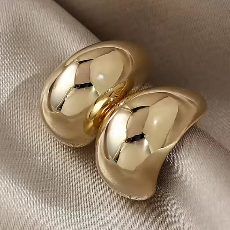 Vintage Handmade Gold Earring