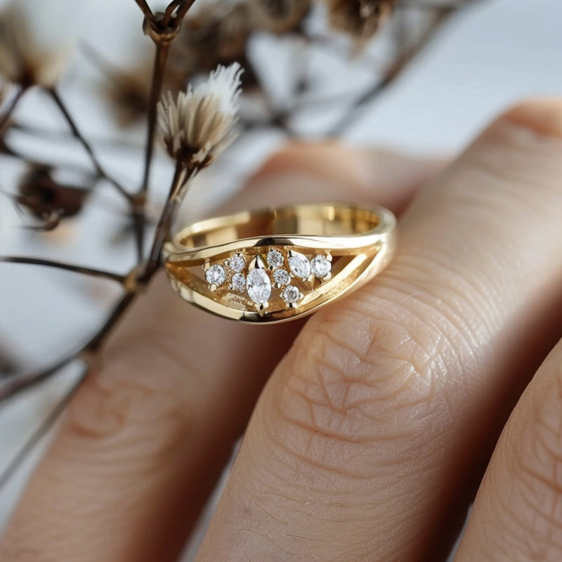 Romantic Gold Ring for Special Moments
