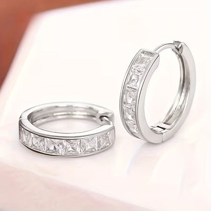 Elegant Silver Earring for Every Occasion