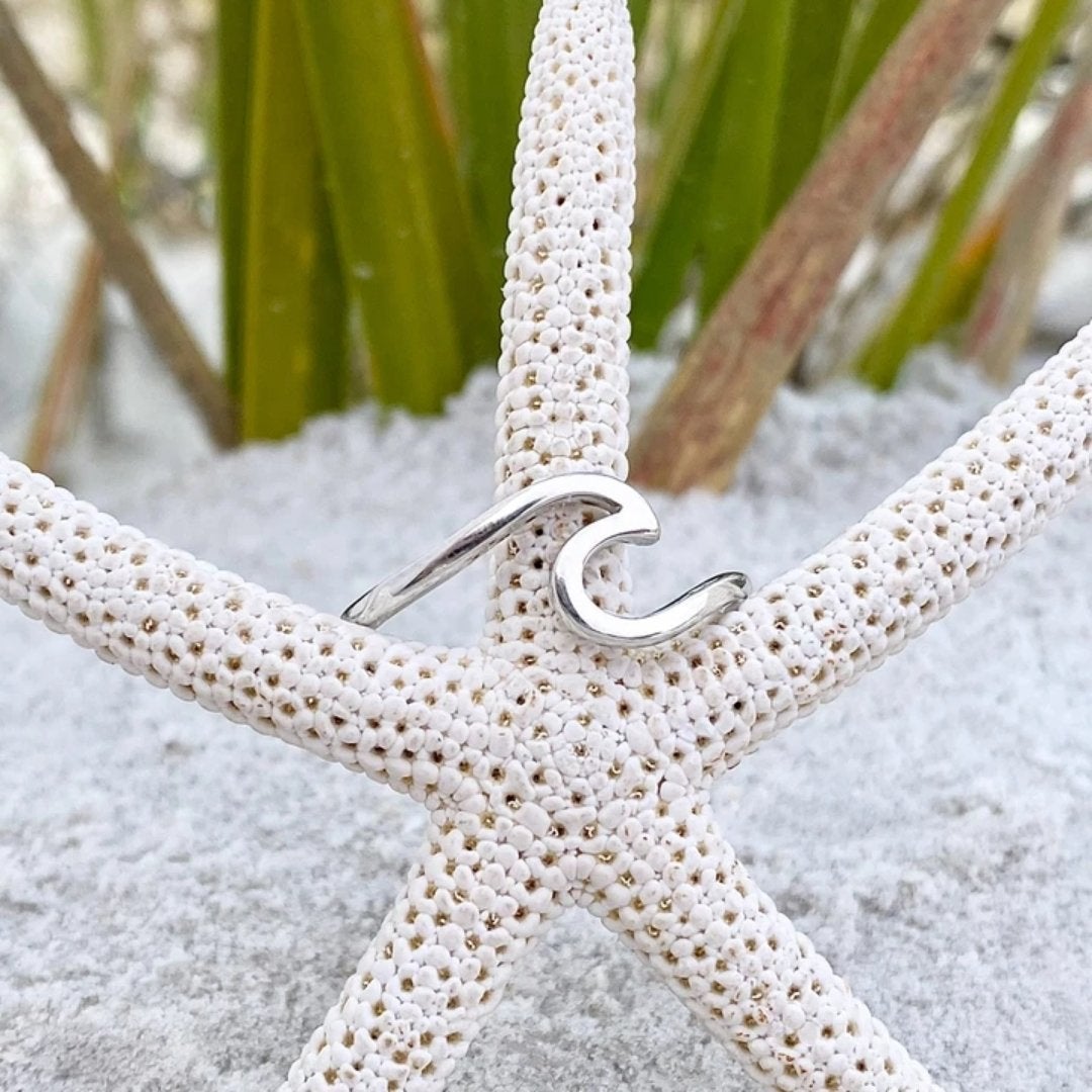 Classic Silver Ring with Timeless Appeal