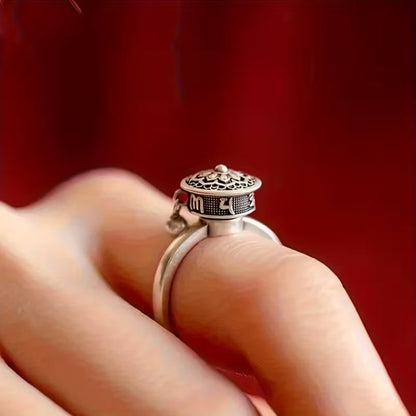 Stunning Ring for Daily Wear