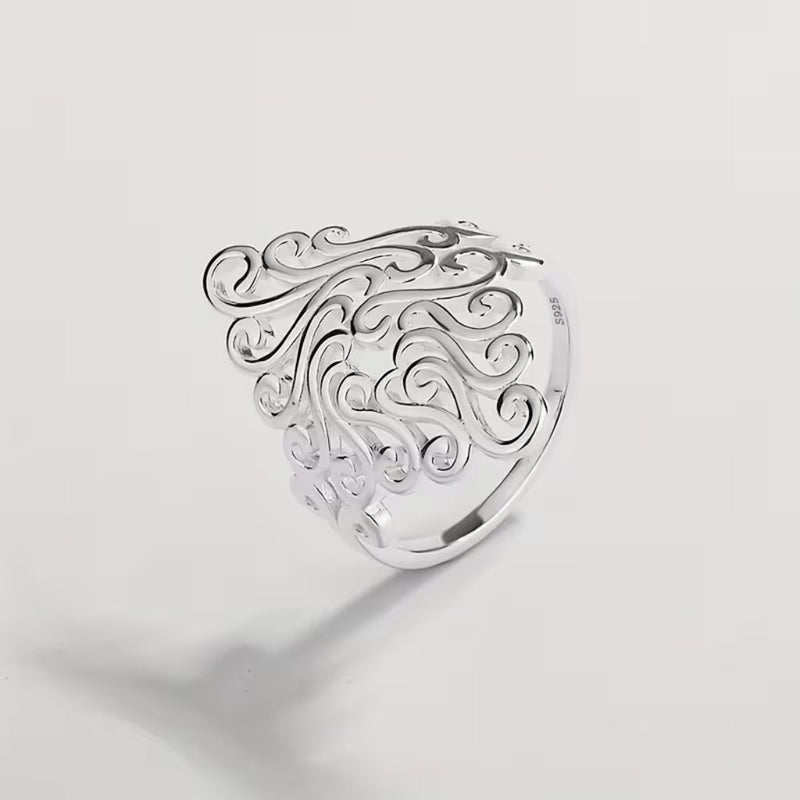 Charming Silver Ring for Any Occasion