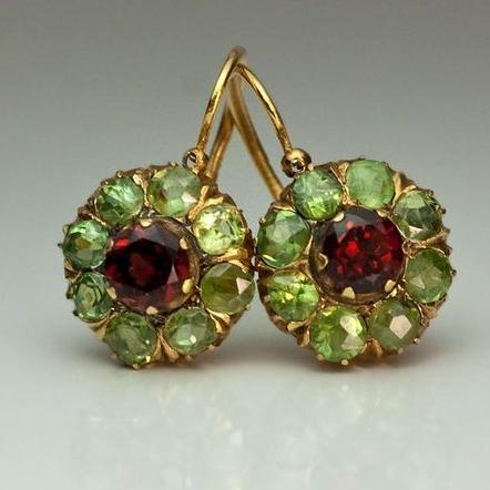 Stunning Earring for Daily Wear