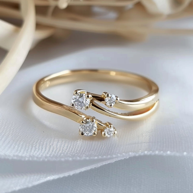 Romantic Gold Ring for Special Moments
