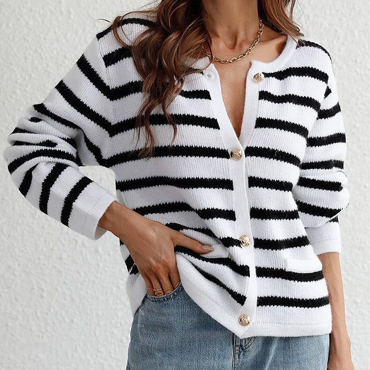 JO | Fall cardigan sweater