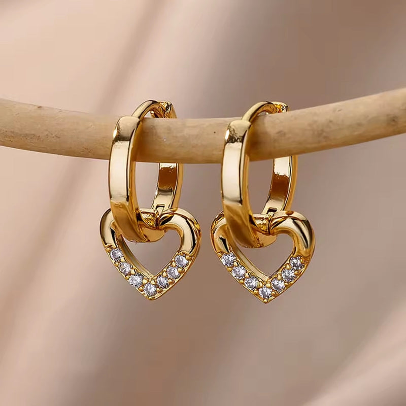 Stunning Gold Earring for Daily Wear