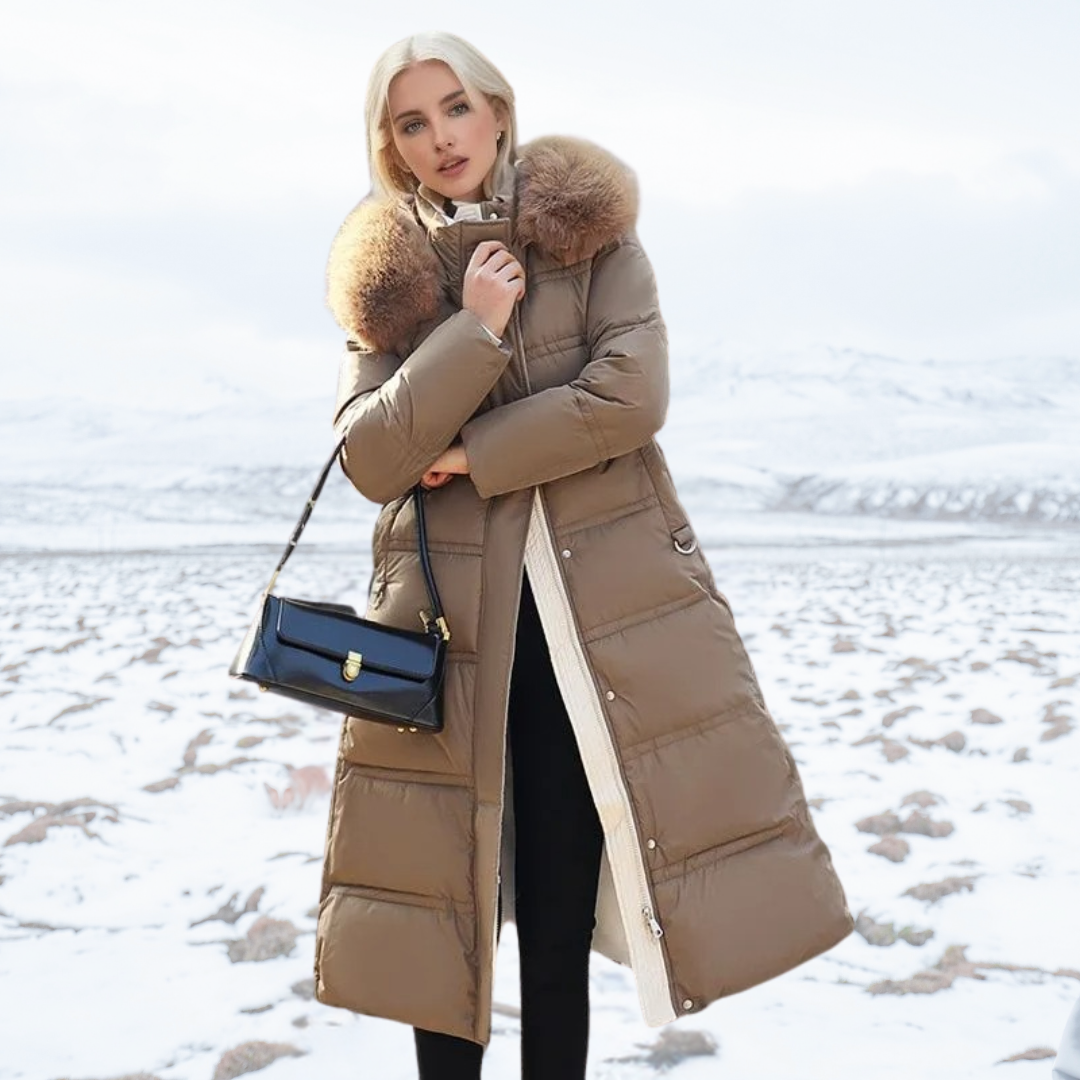 JO | Elegant fur coat for women