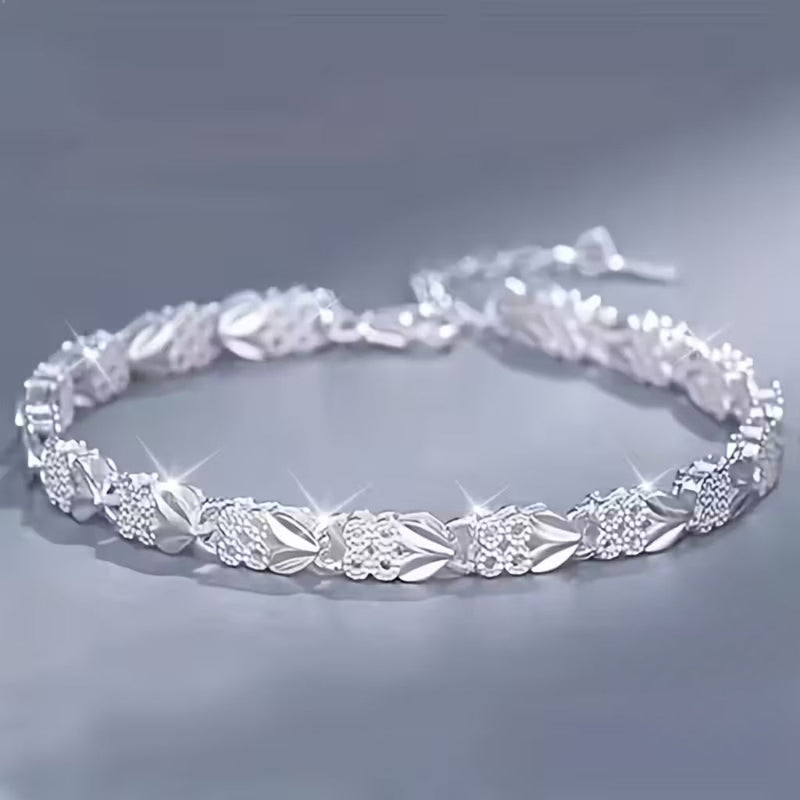 Beautiful Bracelet with Unique Style