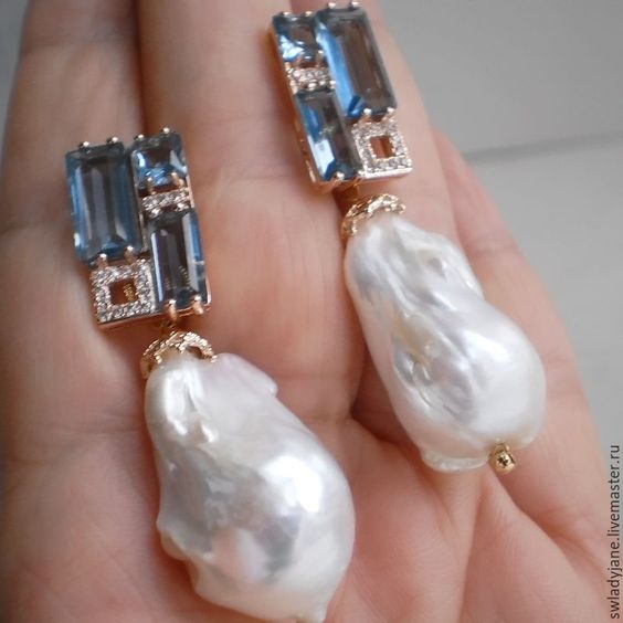 Romantic Pearl Earring for Special Moments