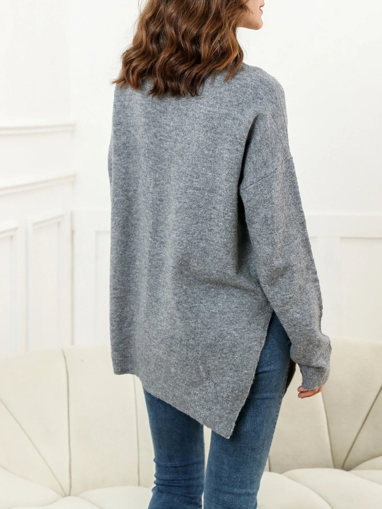 JO | Elegant sweater with side slits